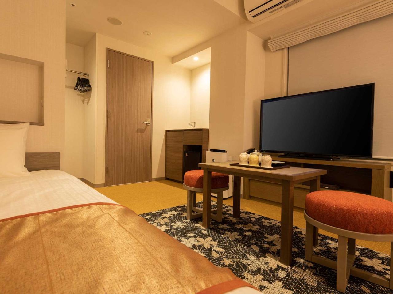 Tokyu Stay Kyoto Sanjo-Karasuma Екстер'єр фото